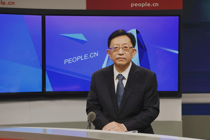 中國節(jié)能環(huán)保集團(tuán)有限公司黨委書記、董事長宋鑫做客人民網(wǎng)。人民網(wǎng)記者 王曉嘯 攝